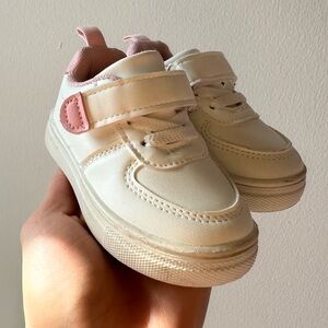 First Steps Girls Baby Shoes Size 4 White Pink